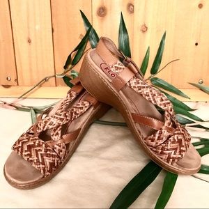 Klogs Brown Leather Strappy Heel Sandals